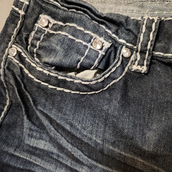 Suko Petite Jeans - Picture 3 of 4